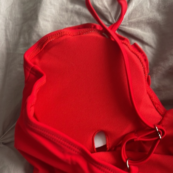 (Last 1) Rose rouge Eléa luxury 1 piece swimsuit in red with 3D rose accents - Picture 6 of 7